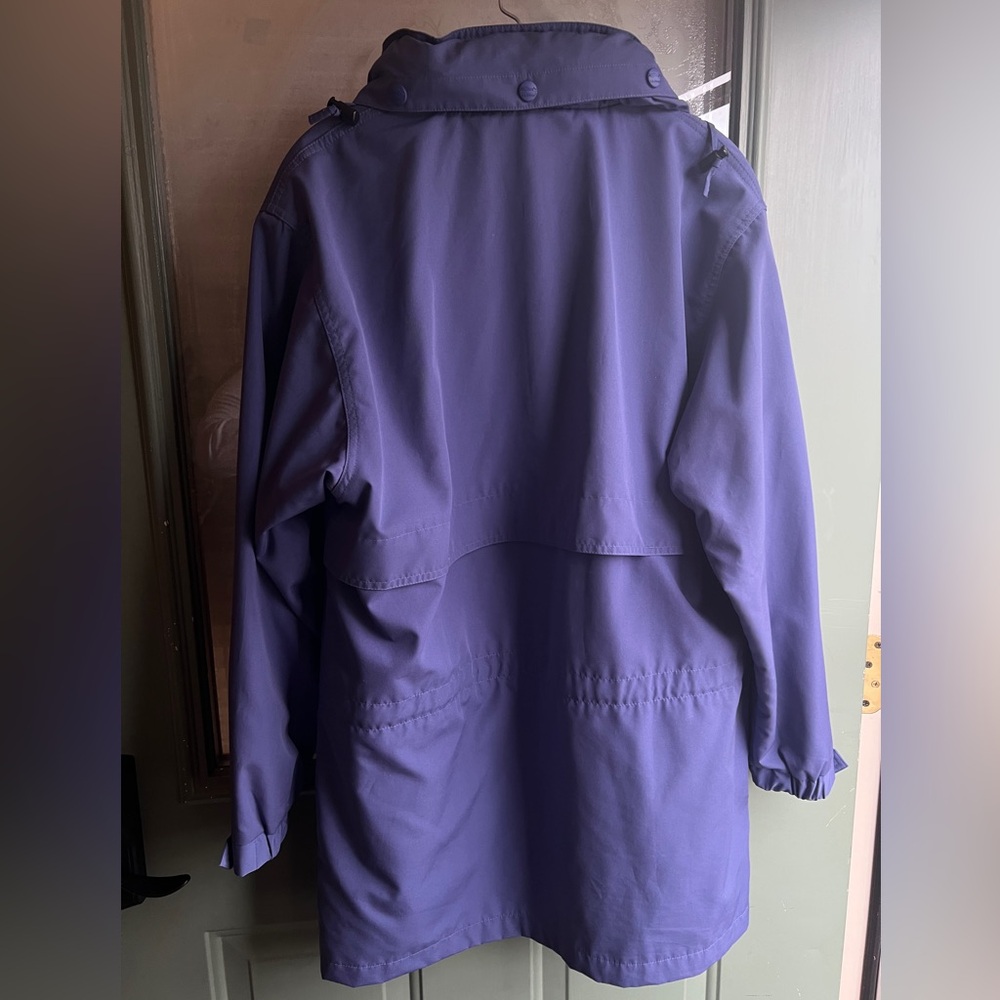 L.L. Bean Jacket Lightweight Parka, Full Zip Coat, Hooded, Blue Windbreaker, M - Picture 6 of 8